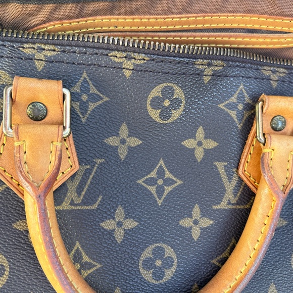 Authentic Louis Vuitton vintage speedy 30 - Picture 8 of 12